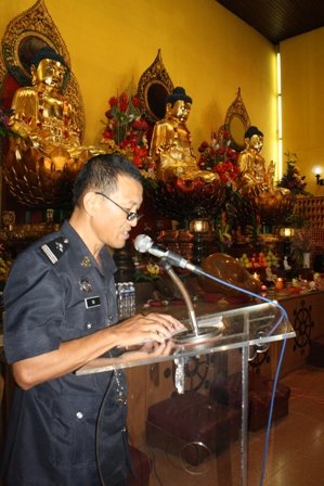 砂拉越古晋区佛教徒警察及家眷们于4月29日出席于古晋佛教居士林举行的第207届警察日祈福法会。